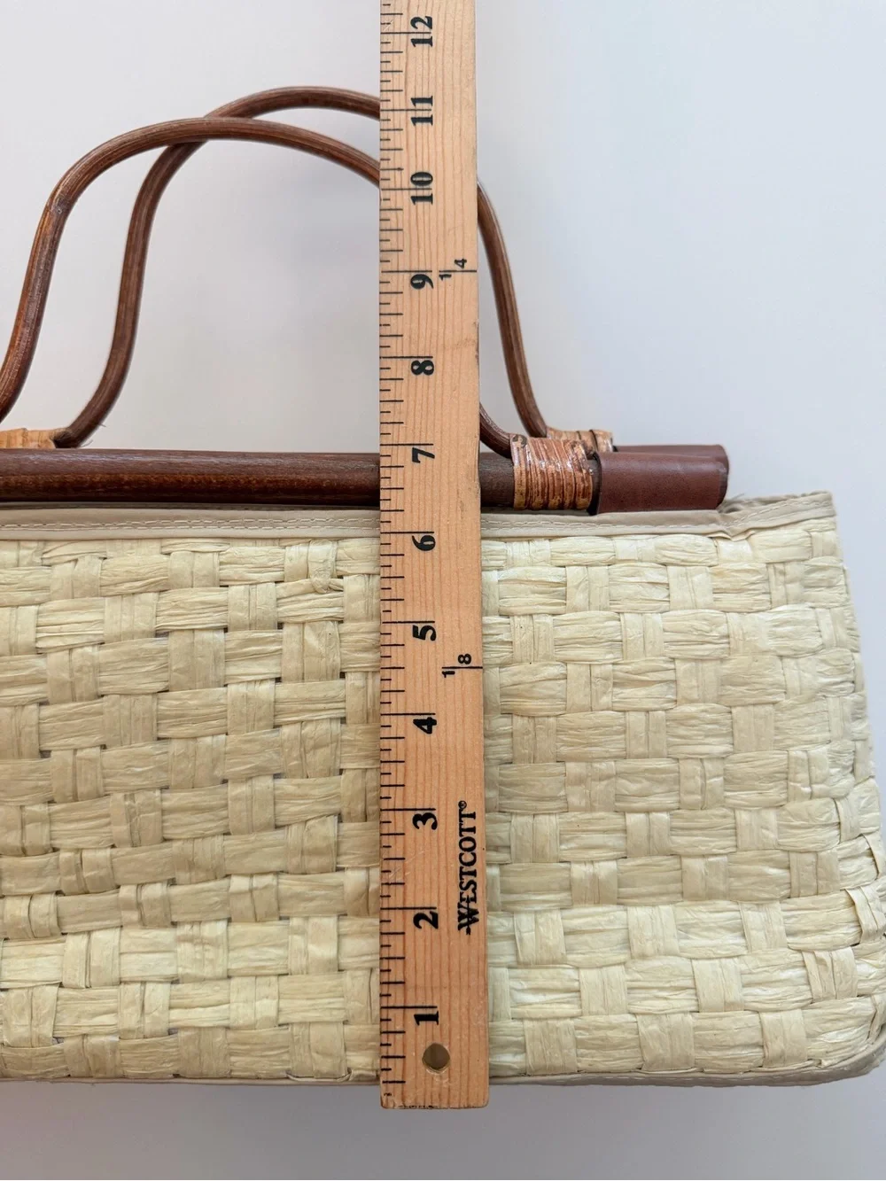 Jessica McClintock Vintage Woven Straw Bamboo Handle Handbag Coastal Summer Bag